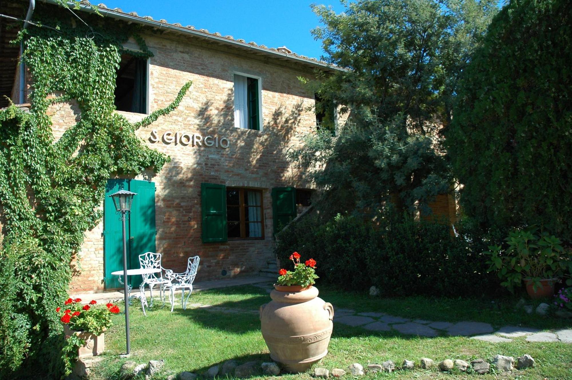 Agriturismo San Giorgio Hostal Monteroni dʼArbia Exterior foto